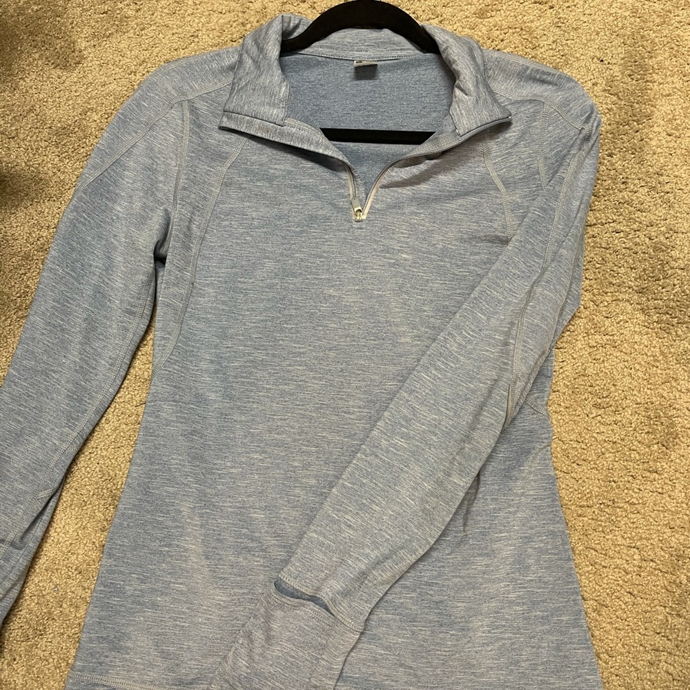 Gap athletic pullover